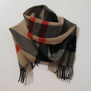 I + K illustrious Knitting Scarf Pattern